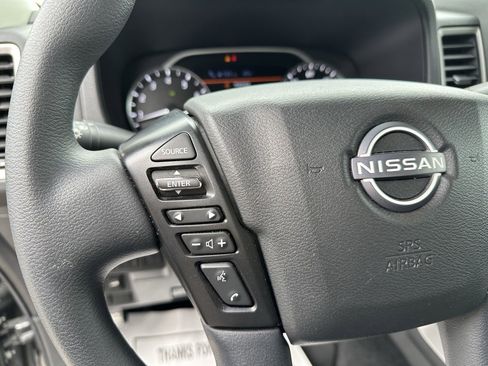 Used 2024 Nissan Frontier SV w/ Technology Package image 29