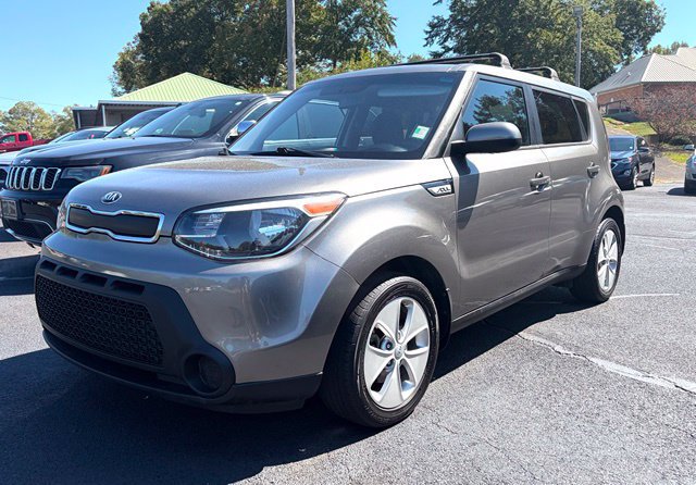 Used 2015 Kia Soul FWD image 1