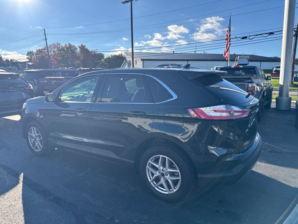 Used 2024 Ford Edge SEL w/ Convenience Package AWD/4WD image 7