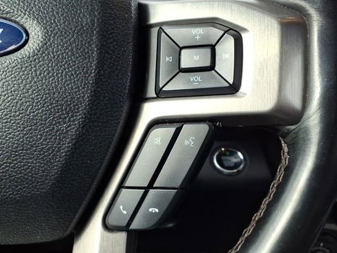 Used 2021 Ford F250 Platinum image 19