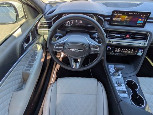 Used 2025 Genesis G70 3.3T Advanced w/ Sport Prestige Package image 13