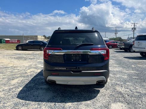 Used 2022 GMC Acadia SLT FWD image 4