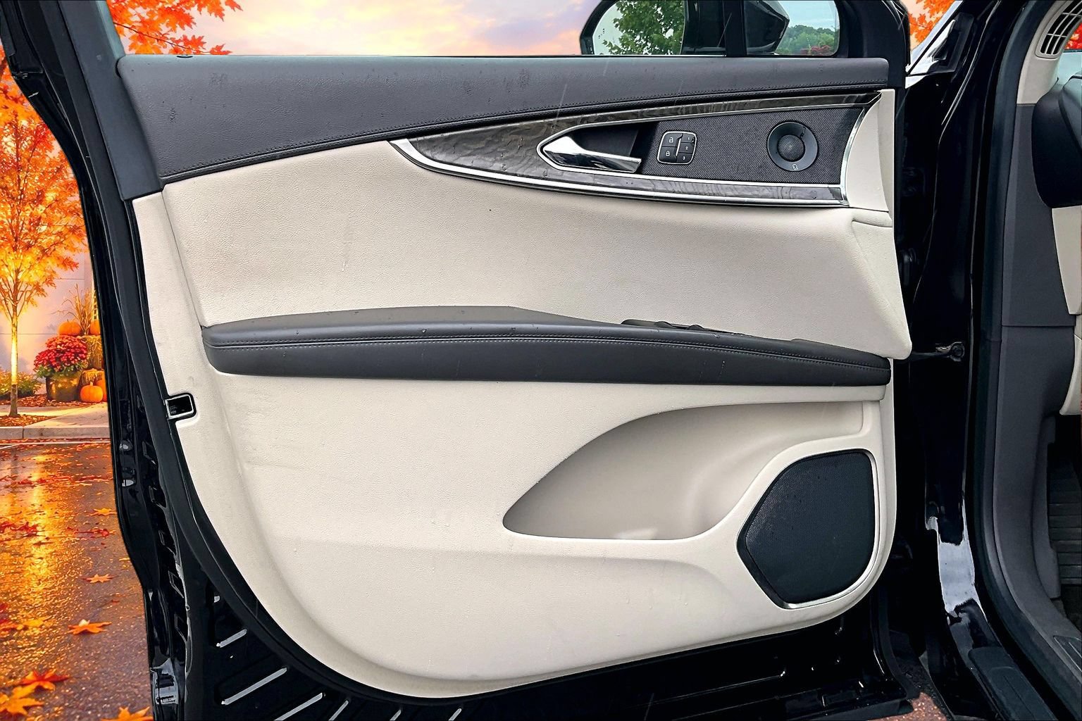 Used 2019 Lincoln Nautilus Reserve AWD/4WD image 20