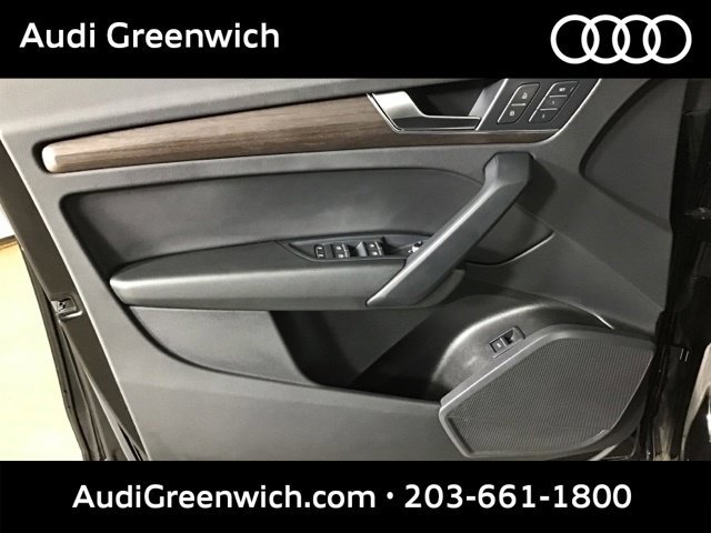 Certified 2023 Audi Q5 2.0T Premium w/ Convenience Package AWD/4WD image 11