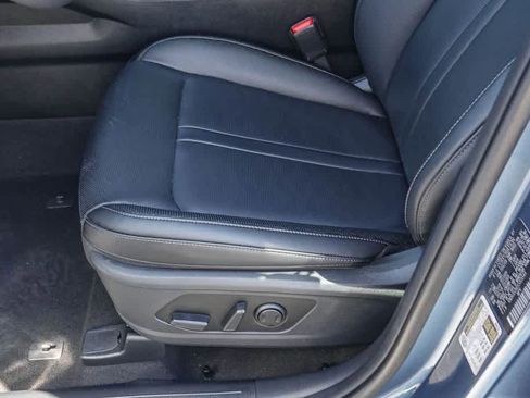 Certified 2025 Kia Sorento EX w/ EX Panoramic Sunroof Package image 20