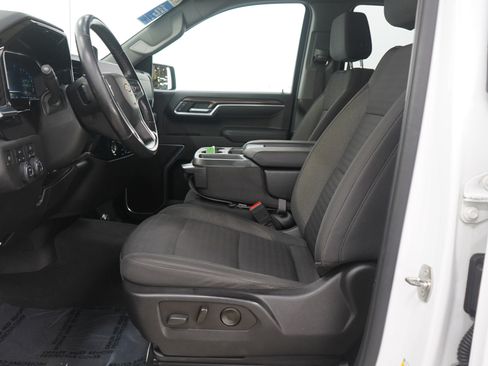 Used 2022 Chevrolet Silverado 1500 LT image 23