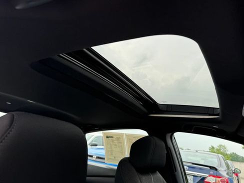 Certified 2024 Honda Accord Sport image 9