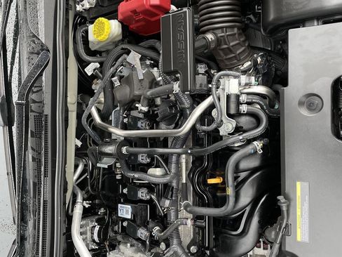 Used 2023 Nissan Sentra S image 11