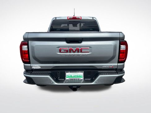 New 2026 GMC Canyon AT4 AWD/4WD image 4