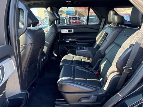 Used 2021 Ford Explorer ST w/ ST Street Pack image 24