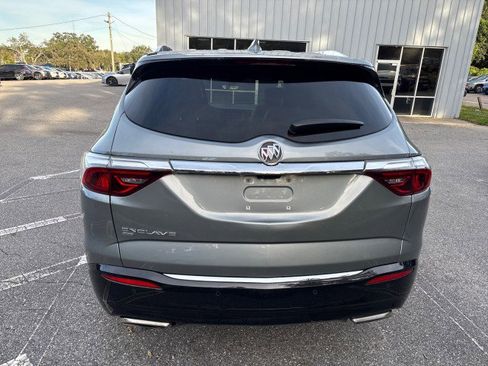 Used 2024 Buick Enclave Premium image 8