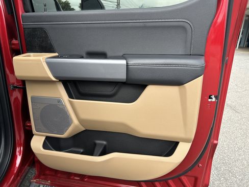 Used 2024 Ford F250 XLT w/ Black Appearance Package image 20