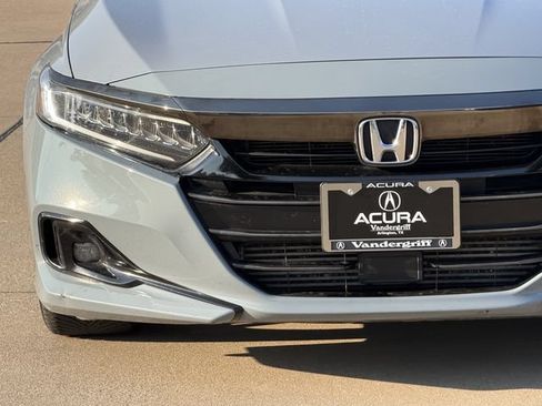 Used 2021 Honda Accord Sport image 8