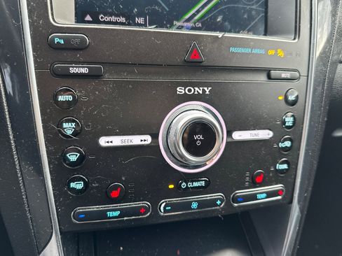 Used 2019 Ford Explorer Sport image 27