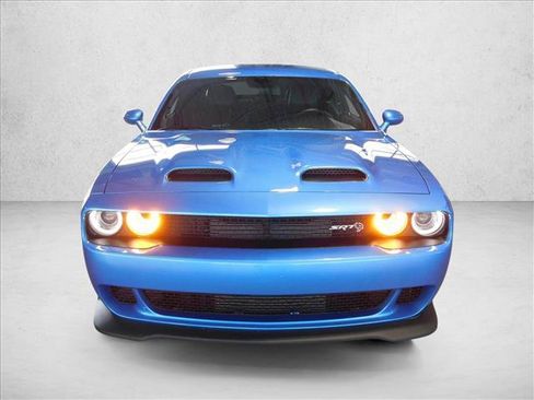 Used 2023 Dodge Challenger SRT Hellcat w/ Driver Convenience Group RWD image 2