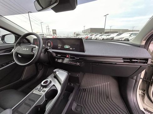 Used 2022 Kia EV6 Wind w/ Wind Technology Package image 38