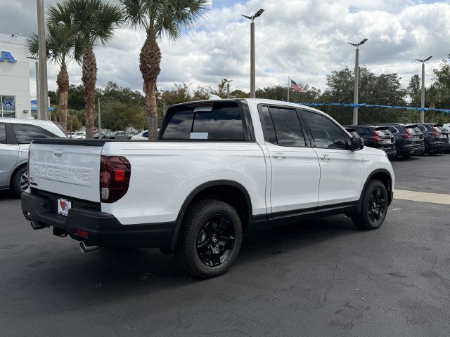 New 2026 Honda Ridgeline Black Edition image 4