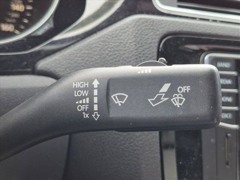 Used 2016 Volkswagen Jetta Sport FWD image 8