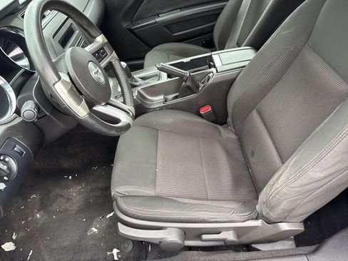 Used 2014 Ford Mustang GT image 14