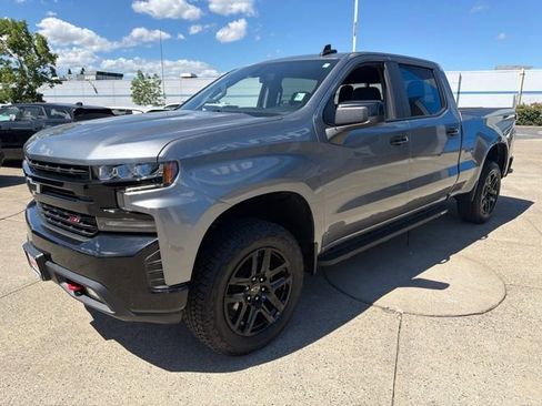 Used 2022 Chevrolet Silverado 1500 LT Trail Boss w/ Convenience Package II AWD/4WD image 8
