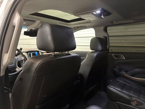 Used 2019 GMC Yukon XL Denali w/ Denali Ultimate Package AWD/4WD image 23