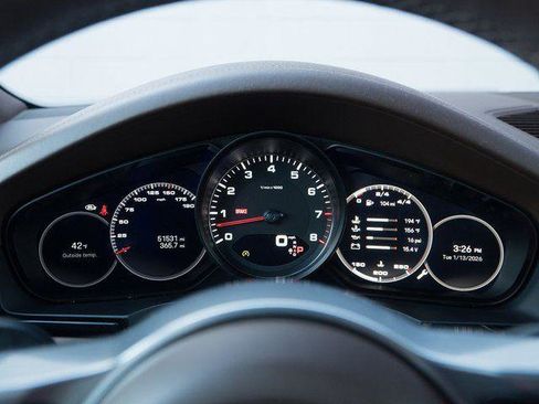 Certified 2023 Porsche Cayenne S Platinum AWD/4WD image 24