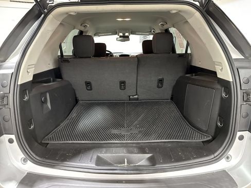 Used 2017 Chevrolet Equinox LT w/ Convenience Package FWD image 23
