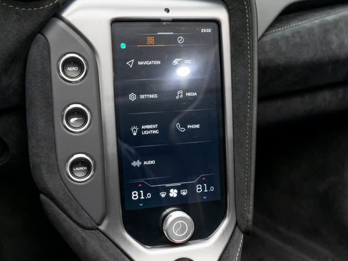 New 2026 McLaren 750S Spider image 16