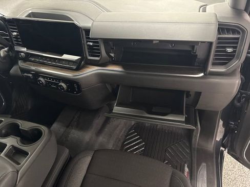 Used 2024 Chevrolet Silverado 1500 RST image 22