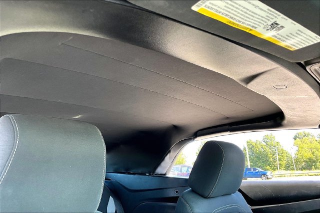Used 2022 Chevrolet Camaro LT RWD image 26