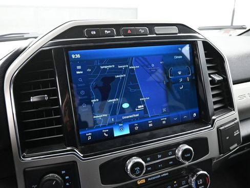 Used 2022 Ford F250 Lariat image 14