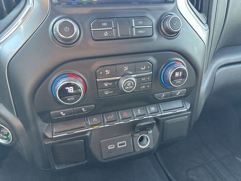 Used 2021 Chevrolet Silverado 1500 RST w/ Bed Protection Package image 18