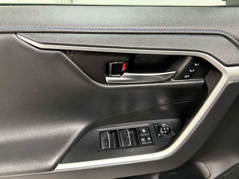 Certified 2022 Toyota RAV4 XSE AWD/4WD image 15