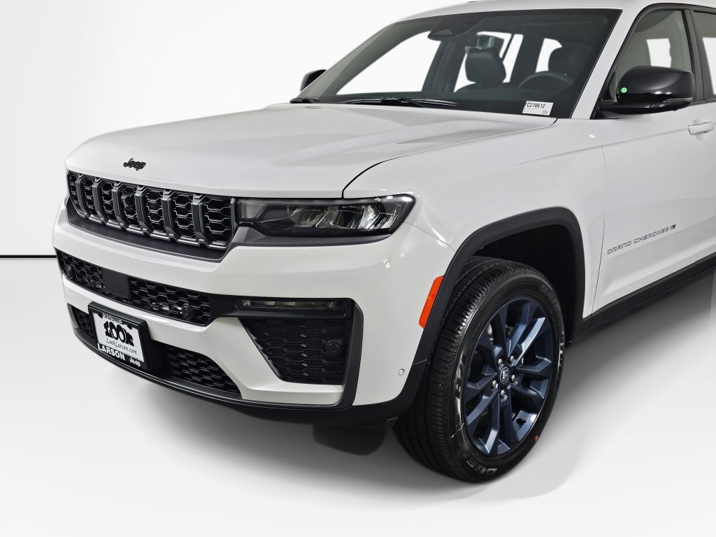 New 2026 Jeep Grand Cherokee Limited AWD/4WD image 13