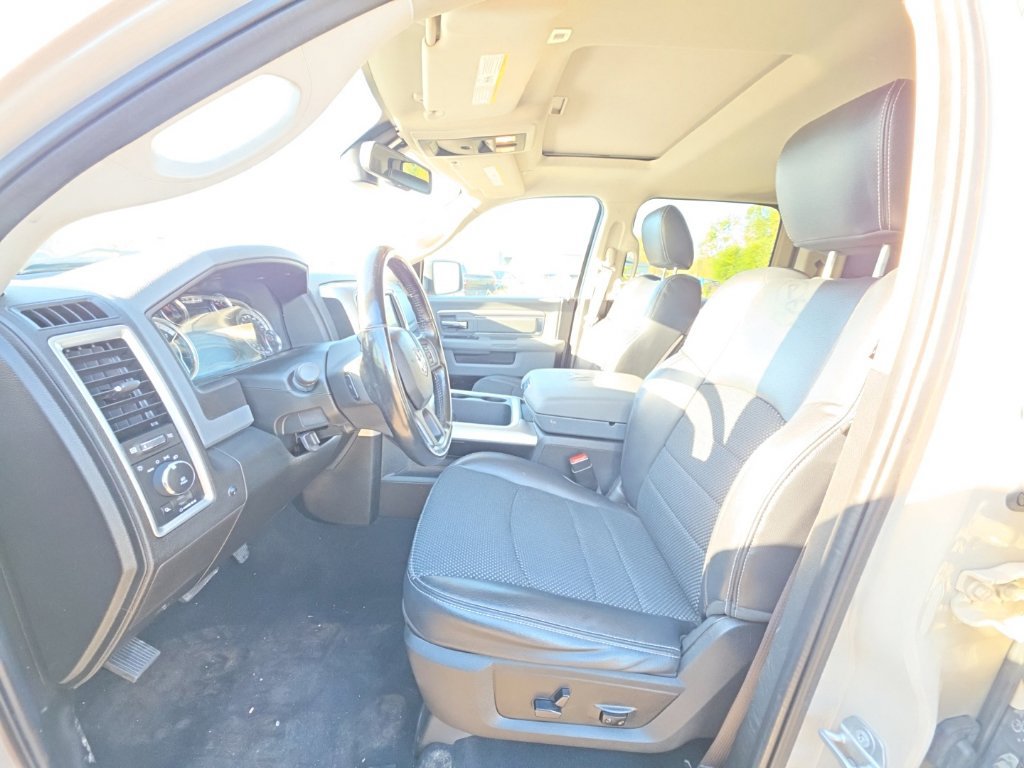 Used 2019 RAM 1500 Warlock AWD/4WD image 10