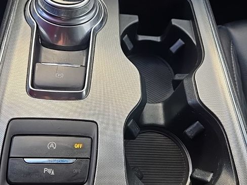 Used 2024 Ford Edge Titanium AWD/4WD image 17