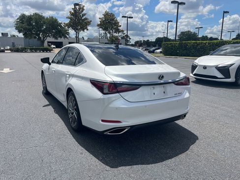 Used 2025 Lexus ES 350 Ultra Luxury w/ Accessory Package (Z1) FWD image 4