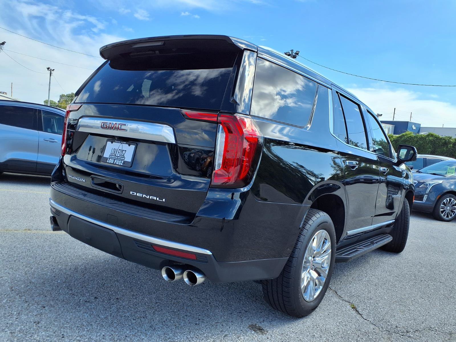 Used 2021 GMC Yukon Denali AWD/4WD image 32