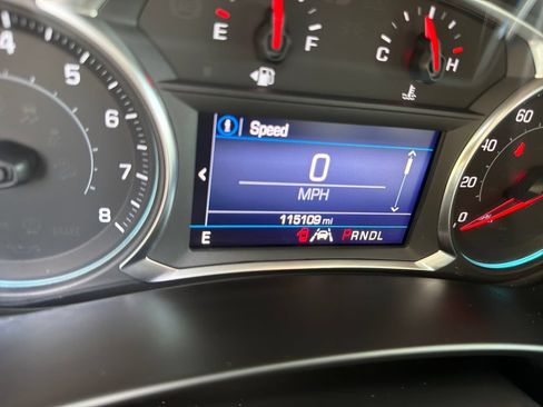 Used 2022 Chevrolet Equinox LT FWD image 19