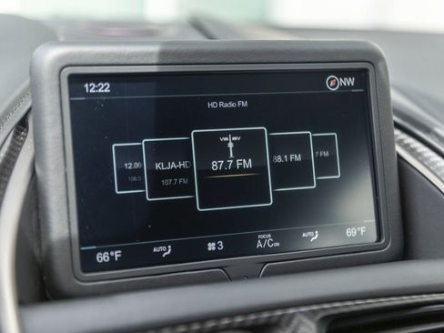 Used 2019 Aston Martin DBS Superleggera image 44