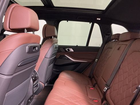 New 2026 BMW X5 M60i w/ Executive Package image 26
