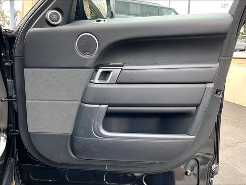 Used 2022 Land Rover Range Rover Sport HSE Silver Edition AWD/4WD image 21