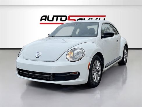 Used 2017 Volkswagen Beetle 1.8T S image 3