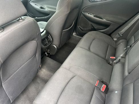 Used 2020 Chevrolet Malibu LT FWD image 4