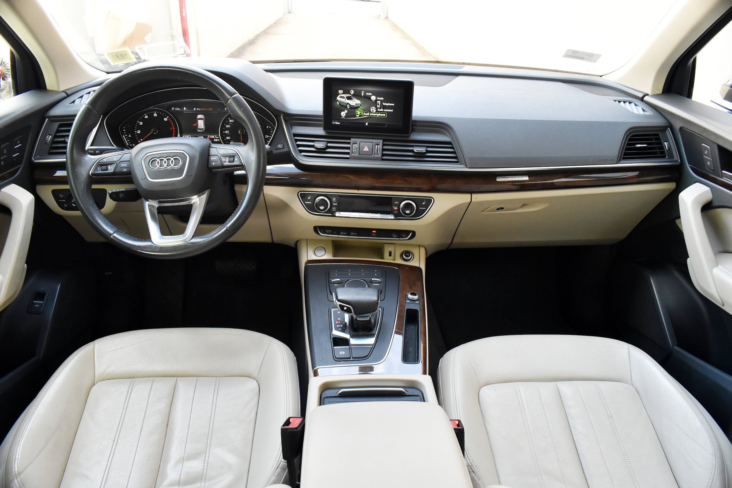 Used 2020 Audi Q5 2.0T Premium w/ Convenience Package AWD/4WD image 21