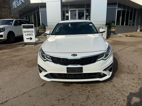 Used 2019 Kia Optima S image 2