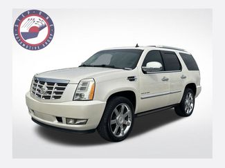 Used 2011 Cadillac Escalade Premium RWD video 1
