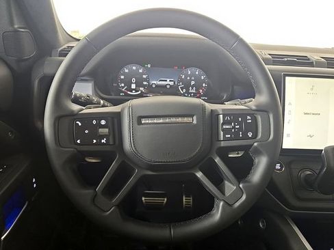 New 2026 Land Rover Defender 130 V8 AWD/4WD image 18