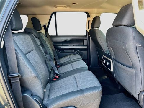 Used 2023 Ford Expedition Max XLT RWD image 29