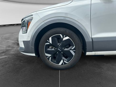 Used 2023 Kia Niro Wave w/ Wave Preserve Package FWD image 20